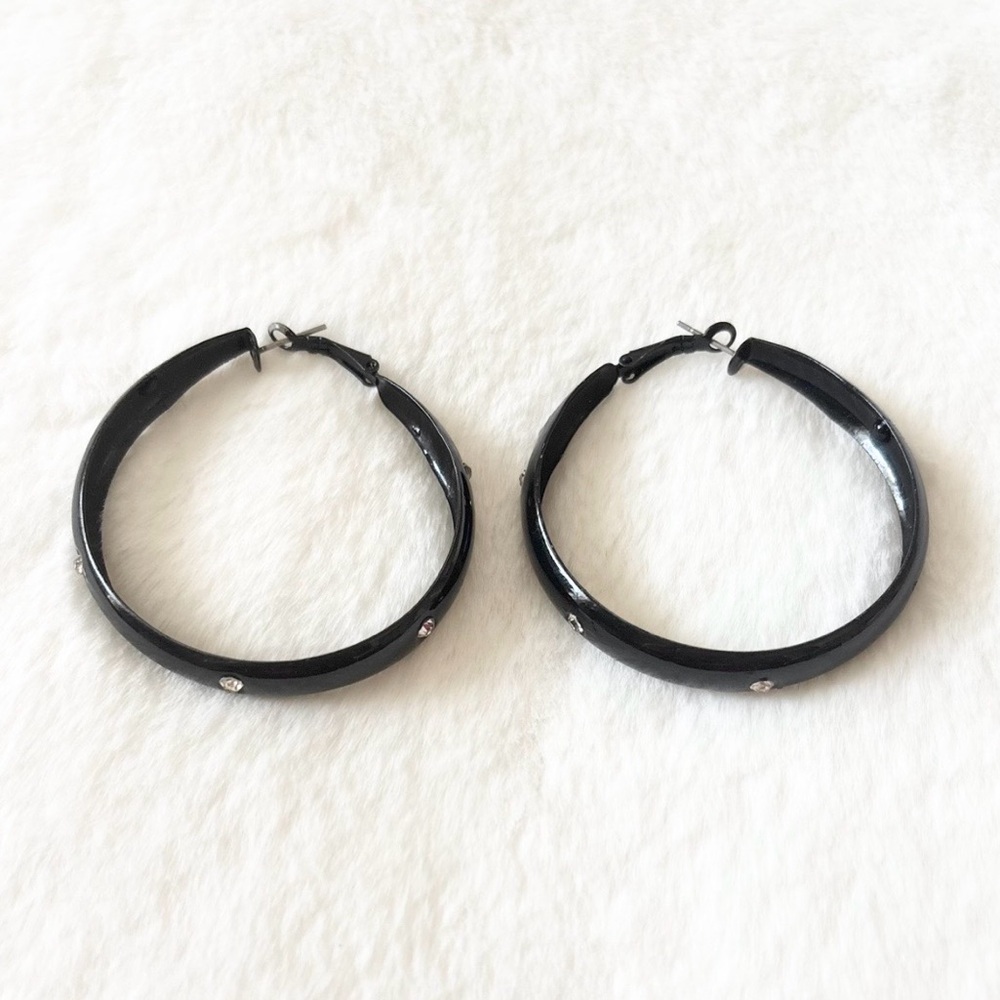 5/$15 🩷 MUST BUNDLE Vintage Elegant Black Hoop Rhinestone Earrings